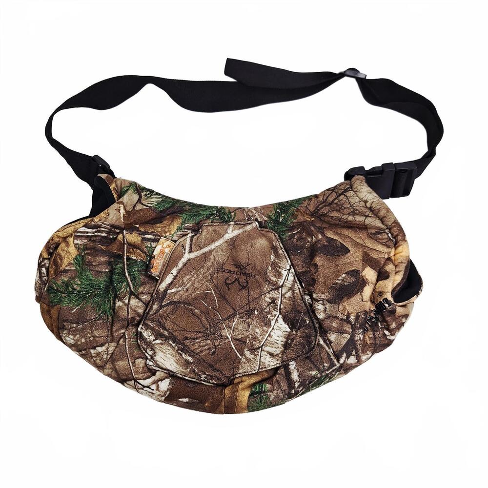 Hot Shot Textpac‎ Insulated Hand Muff Hunting Realtree Camo Phone Access